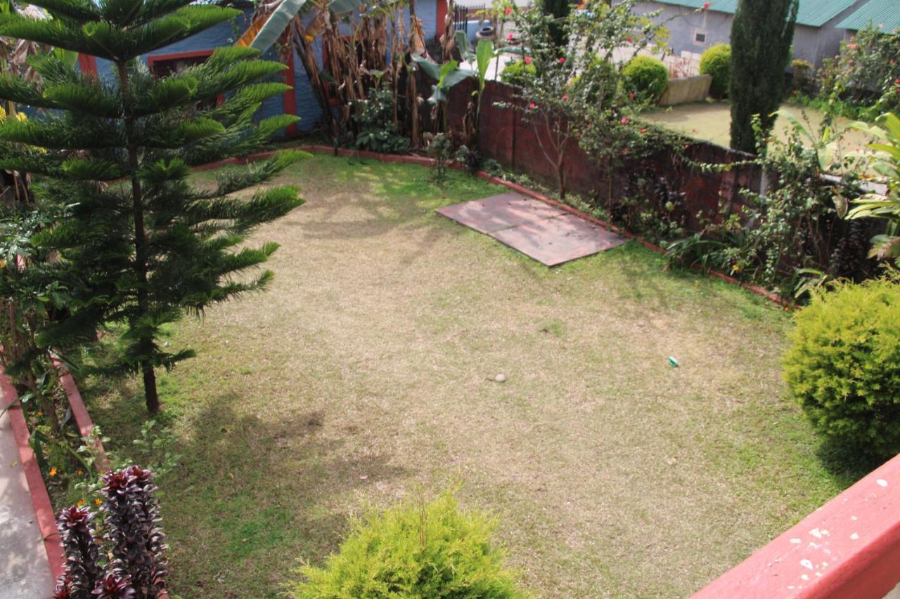 Geo Guest House Pokhara Exterior photo